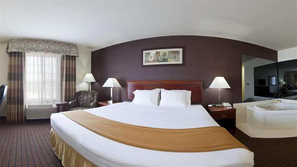 גרנדוויל Holiday Inn Express Grand Rapids Southwest, An Ihg Hotel מראה חיצוני תמונה